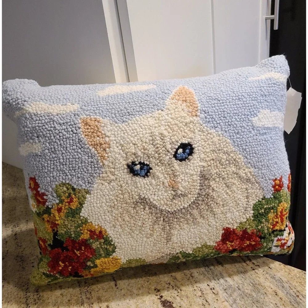 Peking Handicraft Pillow 14x18